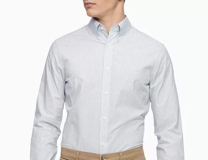 Camisa listrada elástica slim fit masculina Calvin Klein, branca, tamanho extragrande