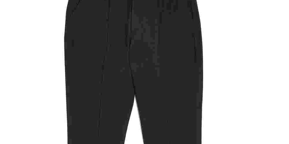 Calça feminina plus size Danielle Bernstein com fenda frontal, preta, tamanho 20W