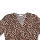 Blusa feminina Charter Club com manga 3/4 cruzada e decote em V, marrom, tamanho médio