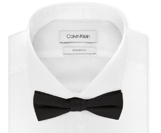 Calvin Klein X Masculino Extra-Slim Fit Formal Branco Punho Francês Camisa Social Smoking e Conjunto de Gravata Borboleta Lisa Pré-Amarrada Tamanho Branco 17X34-35