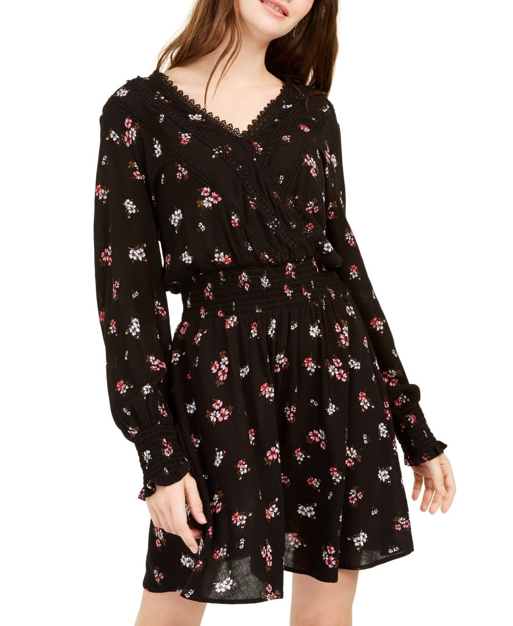 Vestido envelope floral sintético American Rag Junior's, preto, tamanho grande