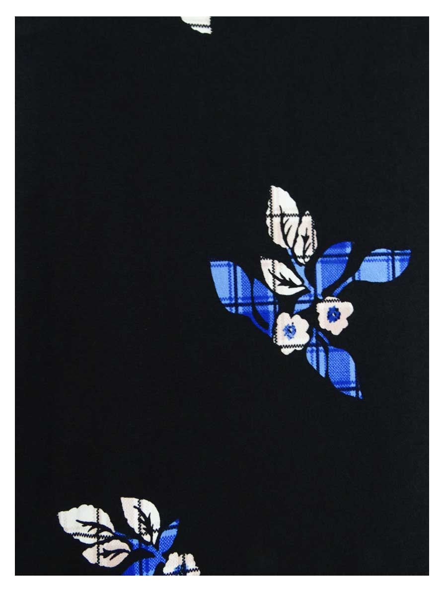 Blusa feminina Charter Club com estampa floral e jugo plissado, preta e azul, tamanho pequeno P