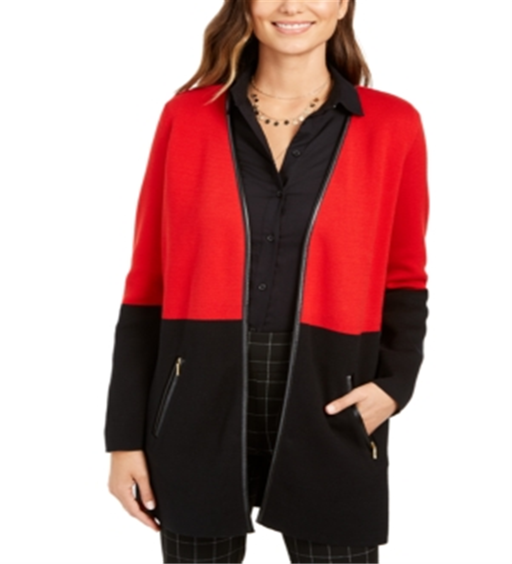 Cardigan feminino Charter Club com acabamento em couro sintético e blocos de cores, vermelho e preto, tamanho pequeno P