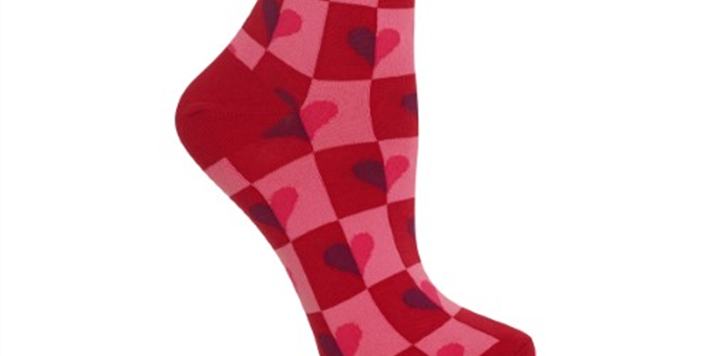 Meias femininas Hot Sox Half Hearts Crew, tamanho 4 a 10,5, vermelhas