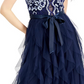 Vestido formal feminino Teeze Me, azul marinho, com babados, texturizado, floral, sem mangas, frente única, comprimento total, em camadas, tamanho 5