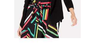 Jaqueta feminina Bar III com frente aberta e amarração lateral, preta, tamanho médio