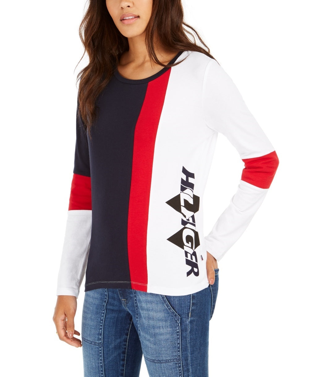 Camiseta Tommy Hilfiger Feminina com Estampa de Logotipo Colorblock Azul Tamanho Grande