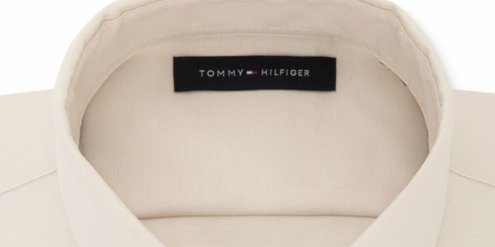 Camisa social masculina Tommy Hilfiger com gola marrom, tamanho 17,5 x 36 x 37
