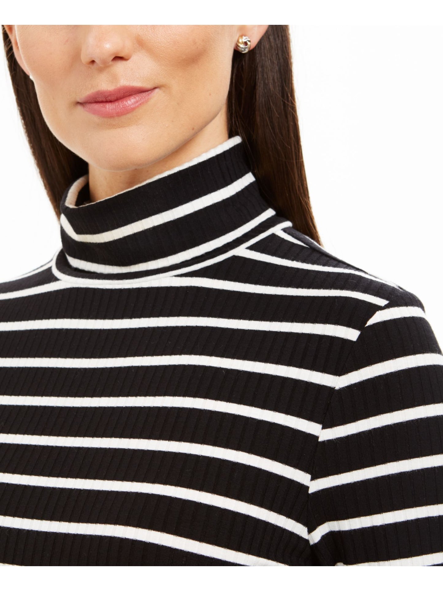Charter Club Blusa feminina listrada de manga comprida e gola alta, preta, tamanho pequeno grande