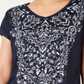 Blusa feminina com estampa gráfica e decote em V, azul, tamanho X-S