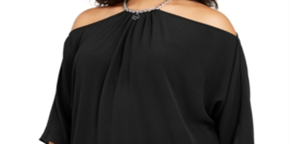 Blusa feminina Michael Kors Plus com decote em corrente e ombro vazado, preta, tamanho 1X