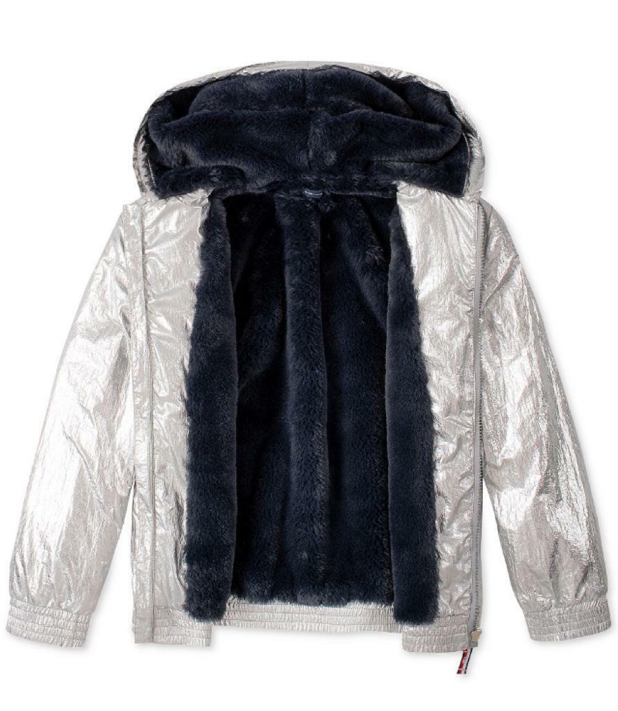 Jaqueta Tommy Hilfiger Big Girl com capuz metálico e acabamento em pele sintética, tamanho 12-14, prata