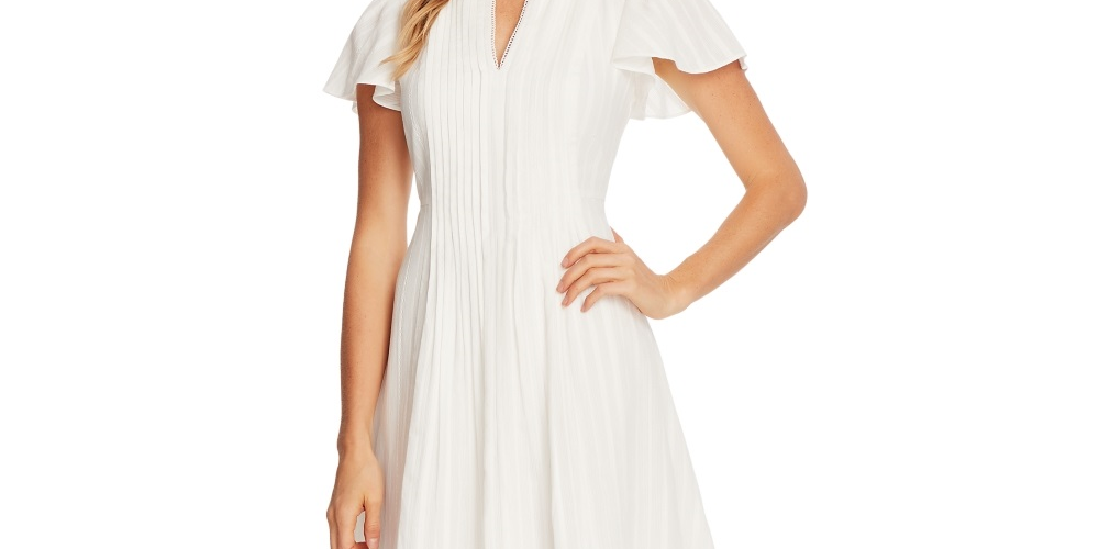 Vestido feminino CeCe, corte A, decote aberto, manga curta, branco, tamanho 14