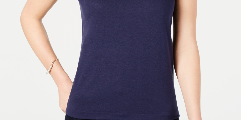 Blusa feminina Maison Jules com gola de renda, azul, tamanho X-S