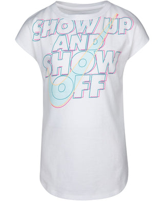 Camiseta Nike Little Girl's Show Up &amp; Show Off com o logotipo, branca, tamanho 5