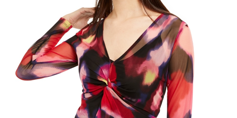 INC International Concepts Top feminino estampado com frente torcida, preto, tamanho pequeno e pequeno