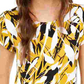 Camiseta feminina Alfani estampada com bainha redonda, amarela, tamanho PL