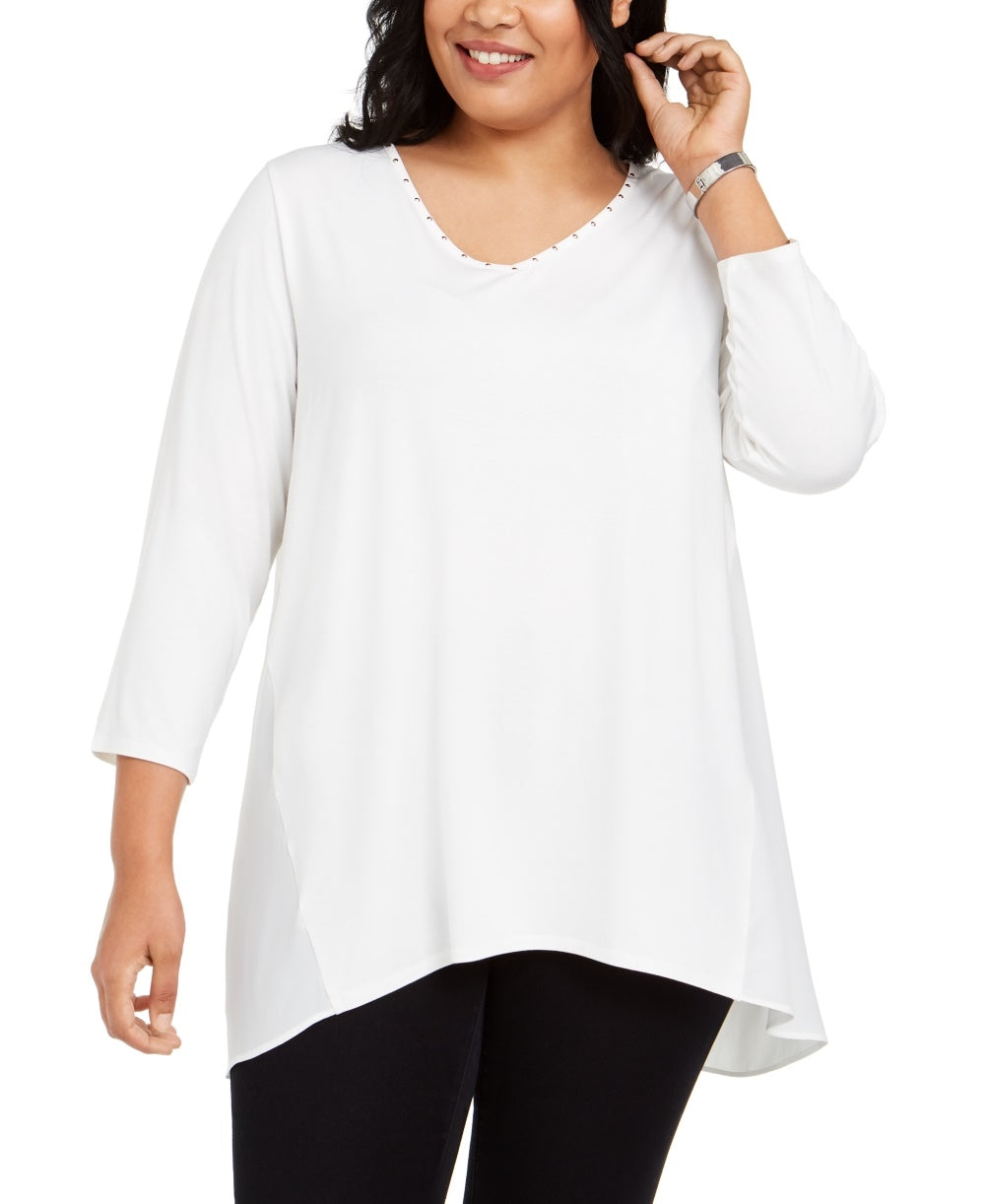 JM Collection Top Feminino Plus Size com Tachas e Técnicas Mistas Branco Tamanho 0X