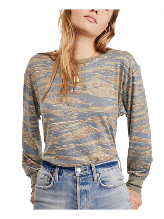Blusa camuflada feminina Free People, manga comprida, gola redonda, verde, tamanho pequeno