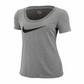 Camiseta Nike Dry Logo Training Feminina Cinza Tamanho P