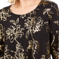 Blusa feminina com estampa de folha metálica e decote redondo, preta, tamanho médio