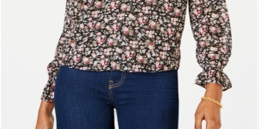 Blusa feminina estampada com decote em V Maison Jules, preta, tamanho médio