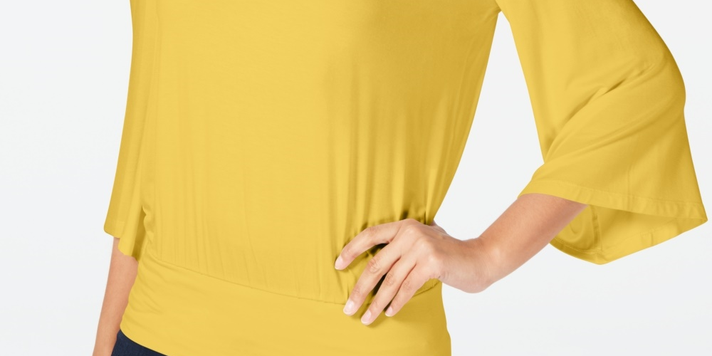 Blusa feminina Thalia Sodi com manga flare e babados, tamanho grande, amarela