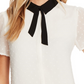 Top CeCe Feminino com Bolinhas e Acabamento Contrastado, Branco, Tamanho Médio