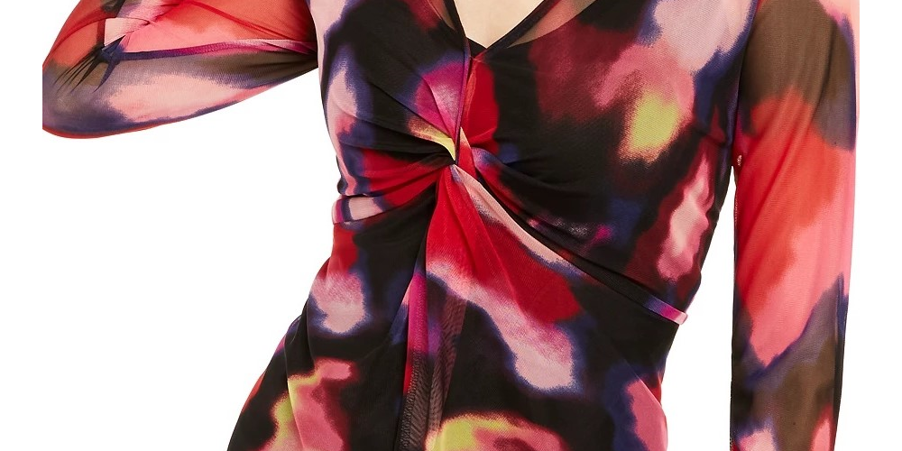 Blusa feminina estampada com frente torcida, preta, tamanho P, da INC International Concepts