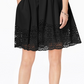 Vestido feminino Vince Camuto com corte a laser evasê, preto, tamanho 10