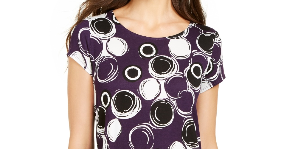 Camiseta feminina Alfani estampada com bainha redonda, roxa, tamanho pequeno médio