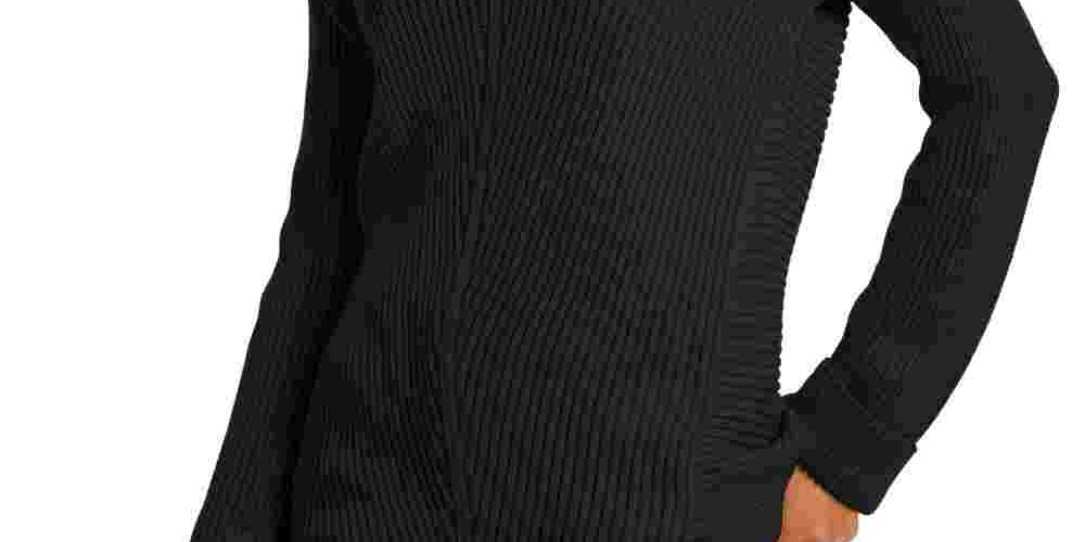 Camiseta feminina texturizada, lisa, manga comprida, gola V, preta, tamanho médio