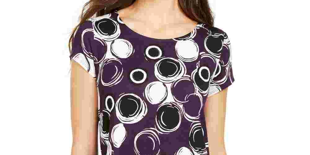 Camiseta feminina Alfani estampada com bainha redonda, roxa, tamanho pequeno e pequeno