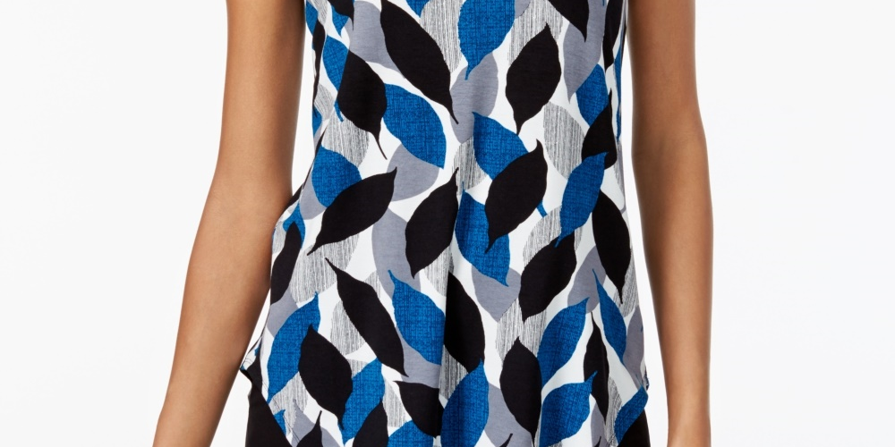 Camiseta feminina Alfani estampada com bainha redonda, tamanho azul - PS