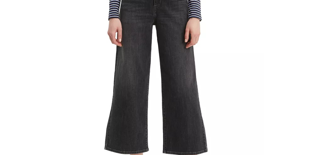 Calça jeans curta Levi's Super Wide Leg Feminina Preta Tamanho 26