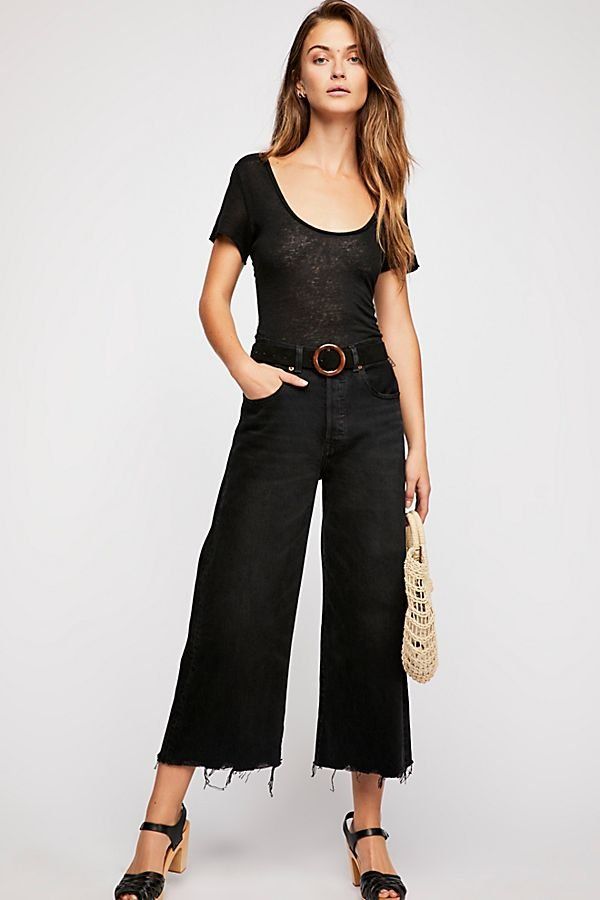 Calça jeans feminina Levi's Classic Cropped Wide Leg Preta Tamanho 4