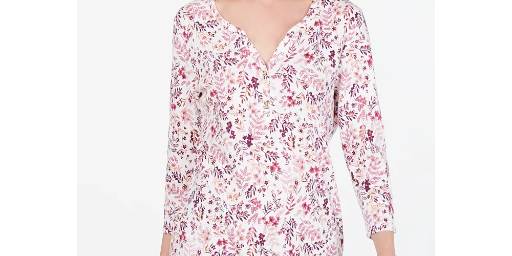 Karen Scott Top Henley Feminino Petite com Estampa Floral Branco Tamanho Petite Pequeno