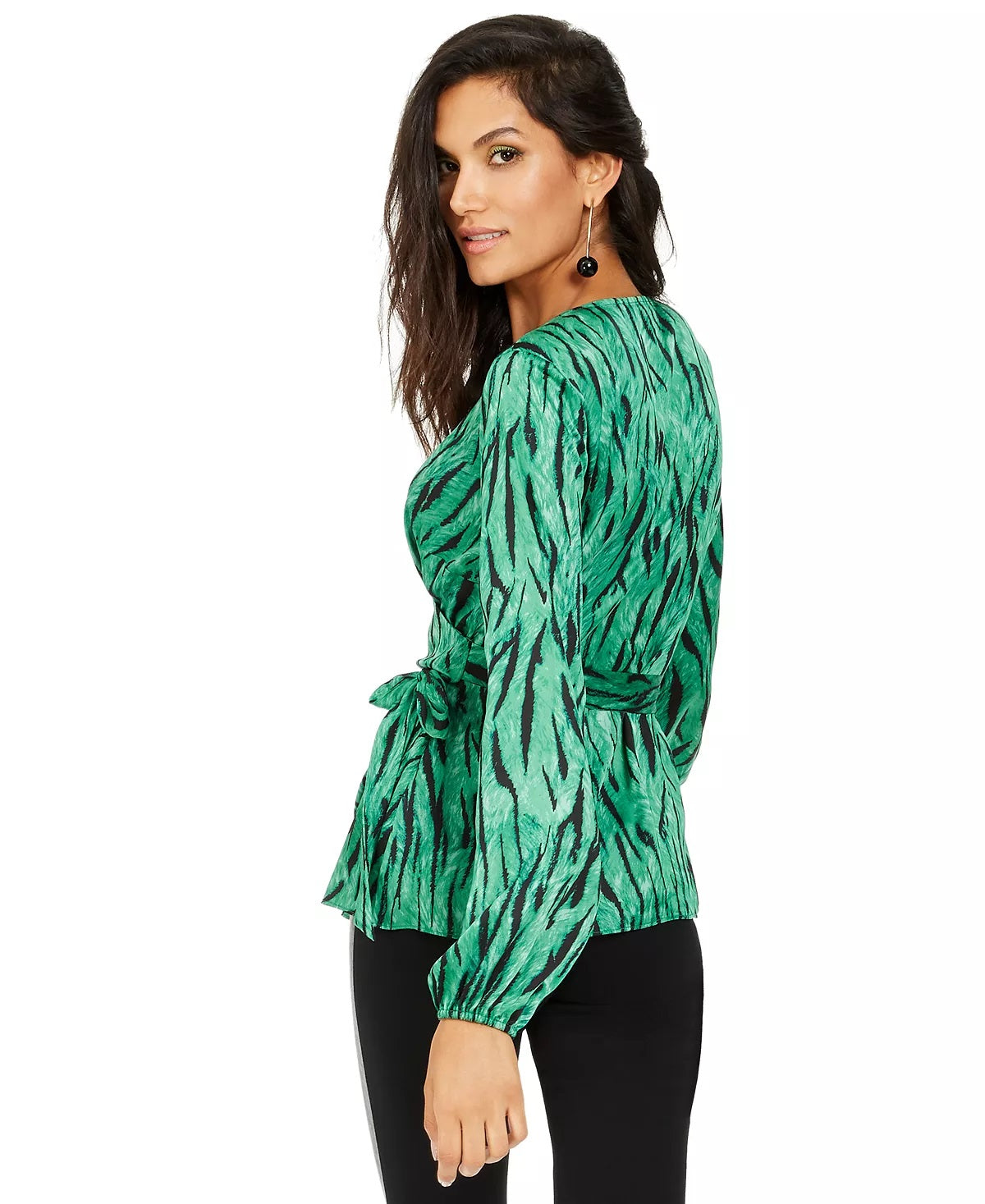 Blusa envolvente feminina com estampa animal da INC International Concepts, verde, tamanho X-S