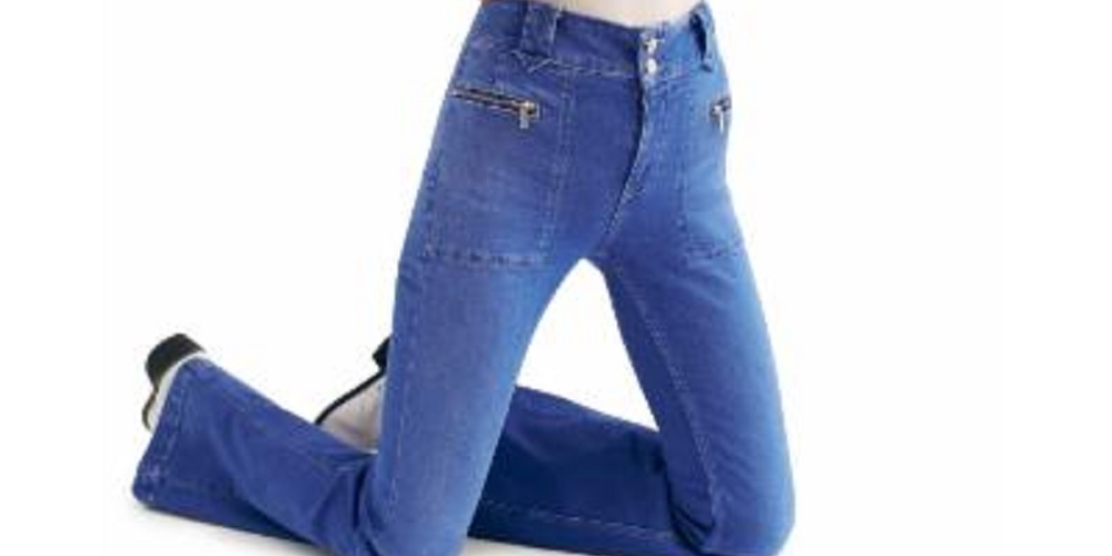 Calça jeans feminina Layla Flare, azul elétrico, tamanho 25, da Free People