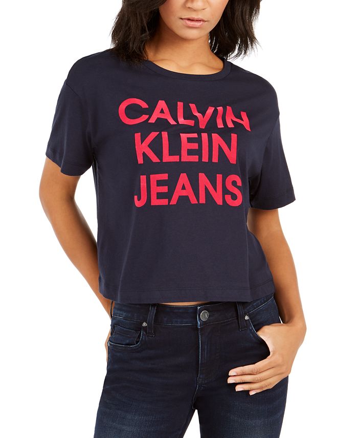 Camiseta jeans feminina Calvin Klein cropped com logo azul tamanho G
