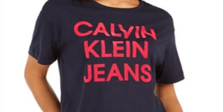 Camiseta jeans feminina Calvin Klein cropped com logo azul tamanho G