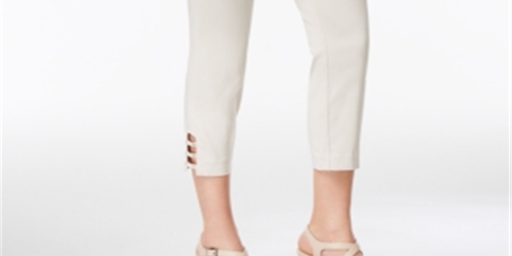 Calça Capri Feminina JM Collection com Detalhe de Lattice e Detalhe Rosa Tamanho P