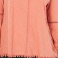 Blusa feminina estilo &amp; co com manga sino e acabamento em crochê laranja tamanho PP