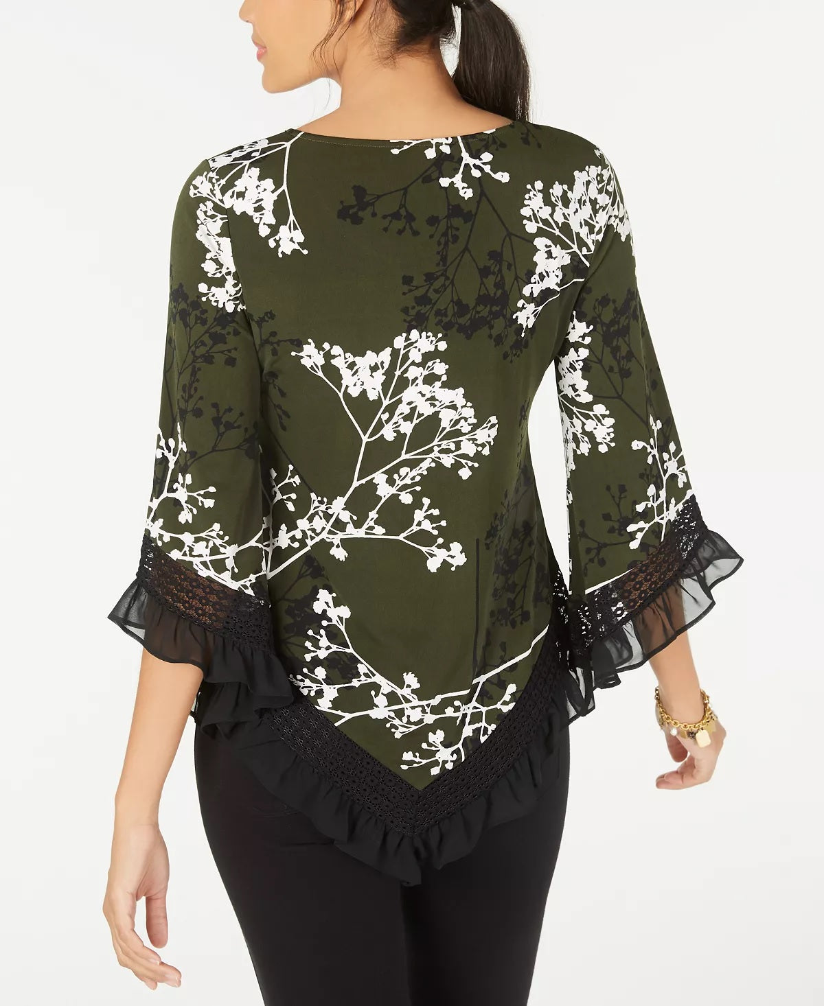 Blusa feminina Alfani com estampa floral e acabamento em renda, verde, tamanho PS