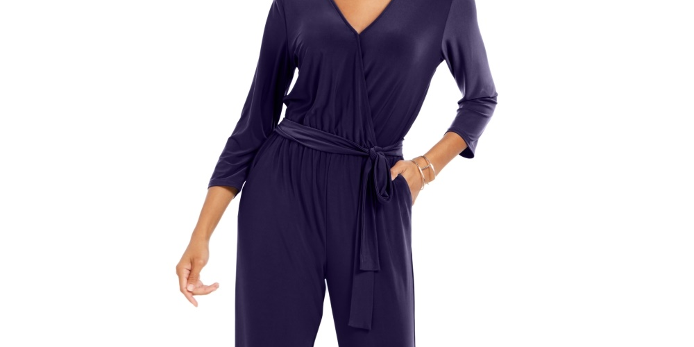 Macacão feminino NY Collection Petite com decote sobrepeliz, roxo, tamanho pequeno grande