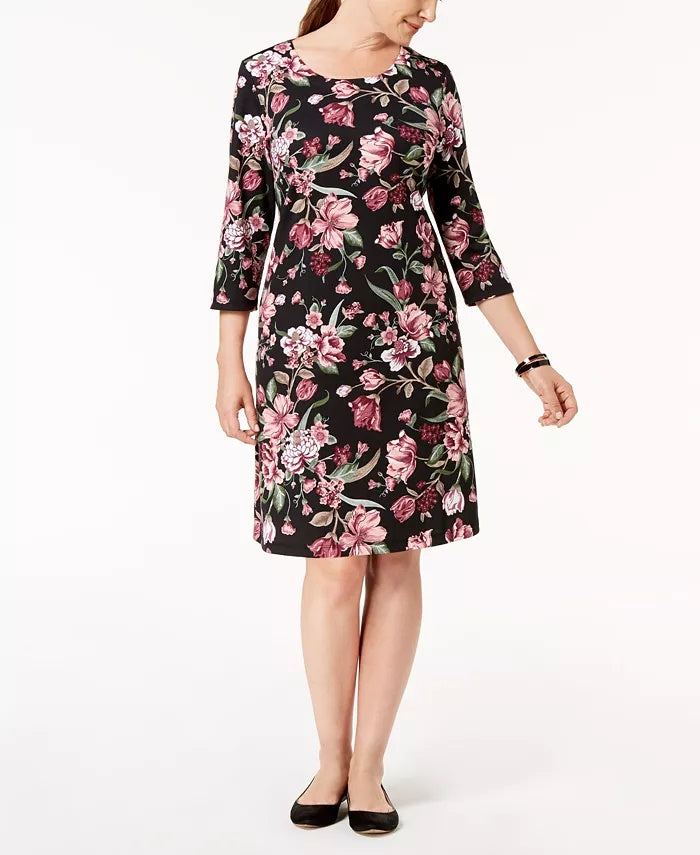 Karen Scott Sport | Vestido rodado floral com manga 3/4, preto, tamanho pequeno P