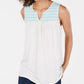 Blusa feminina estilo &amp; co com jugo bordado e acabamento com babados, branca, tamanho médio