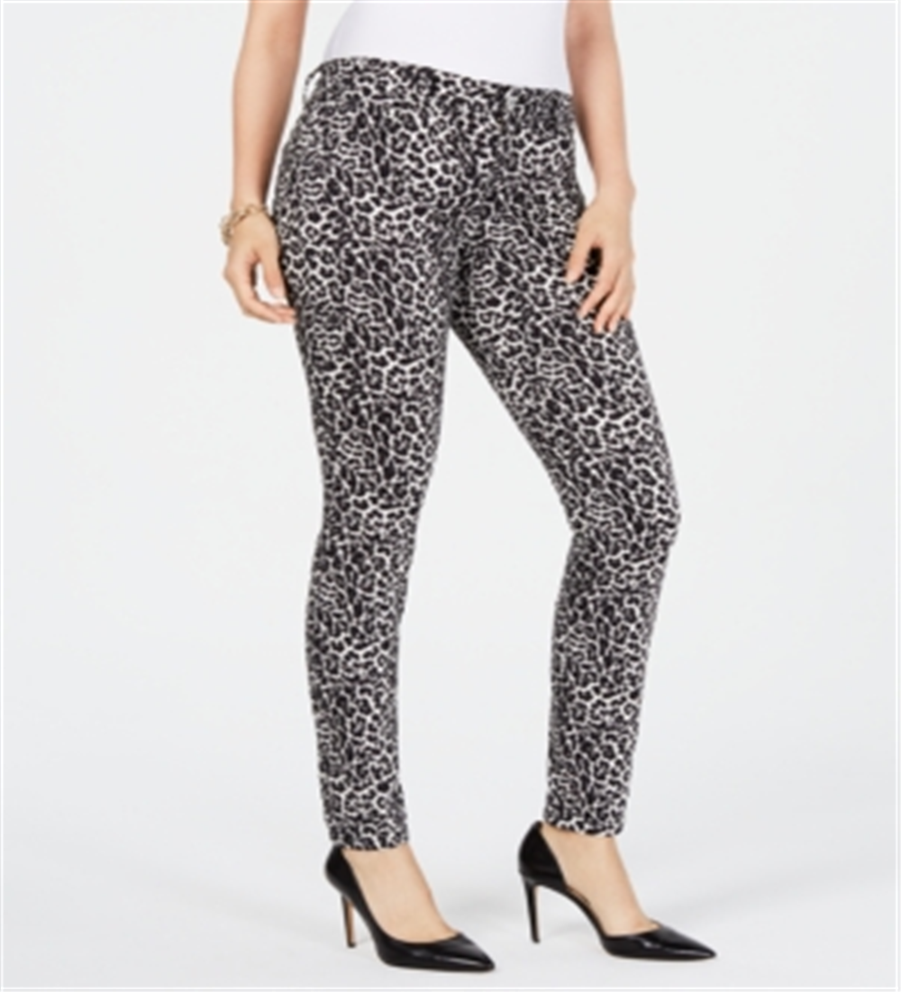 Calça jeans skinny feminina INC International Concepts Essential Leopard, preta, tamanho 2