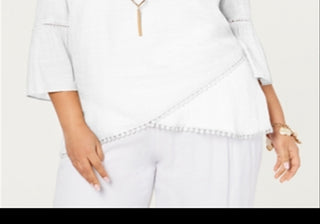 Jm Collection Plus Size Crossover-Hem Colar Top Branco Tamanho 1X