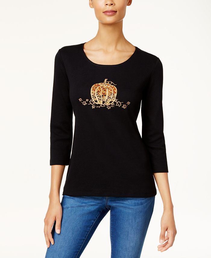 Camiseta feminina Karen Scott de algodão com estampa gráfica e detalhes, preta, tamanho extragrande